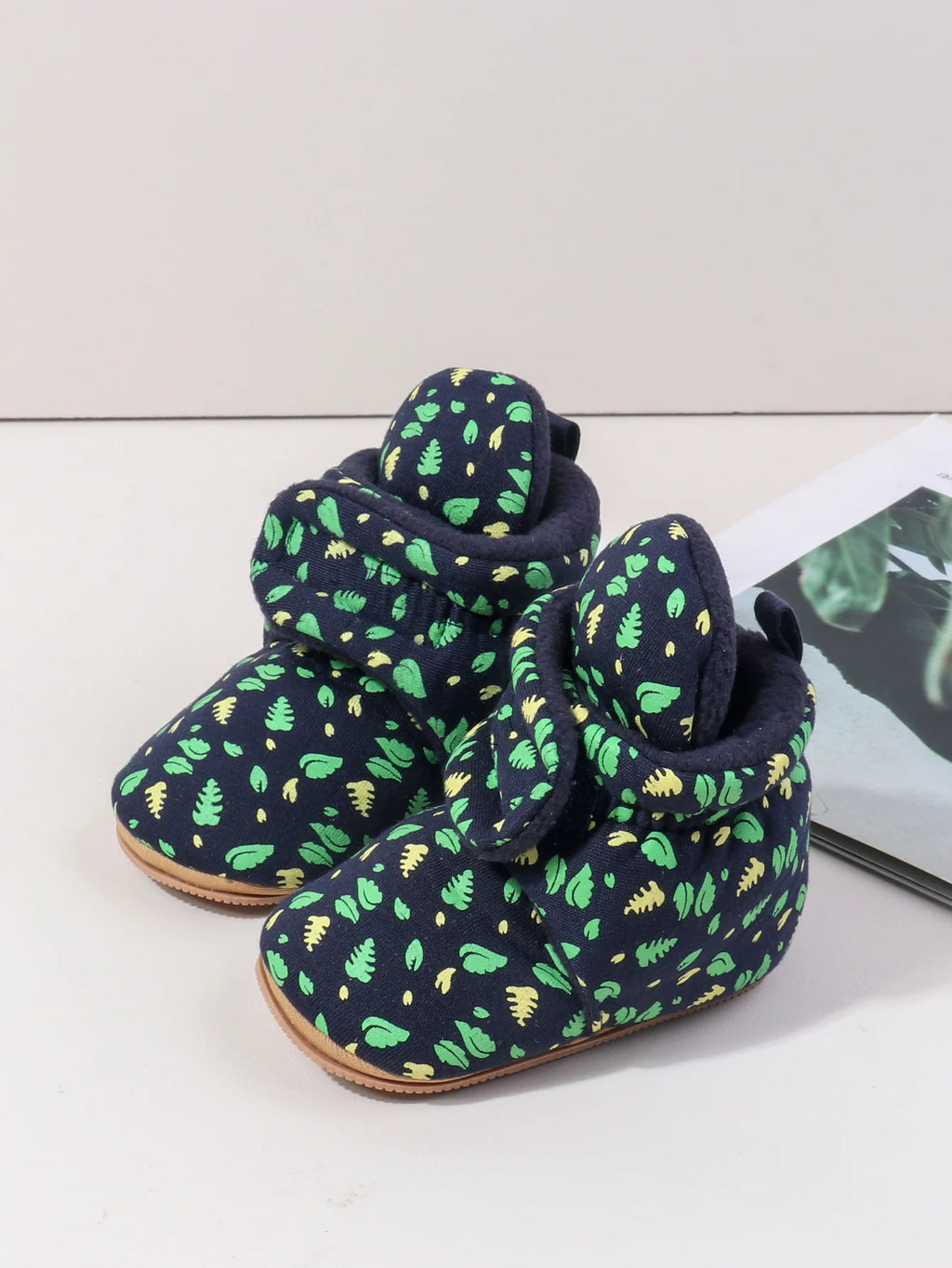 Winter Baby Boys And Girls First Walking Toddler Shoes With Fashion Design And High Quality TPR Sole For 0-18M Baby Unisex