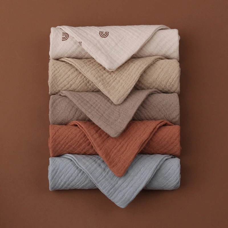 Random 5pc Baby Towel New Born Items Muslin Squares Infant Newborn Hand Bath Shower Face Towels Soft Cotton Gauze Baby Washcloth