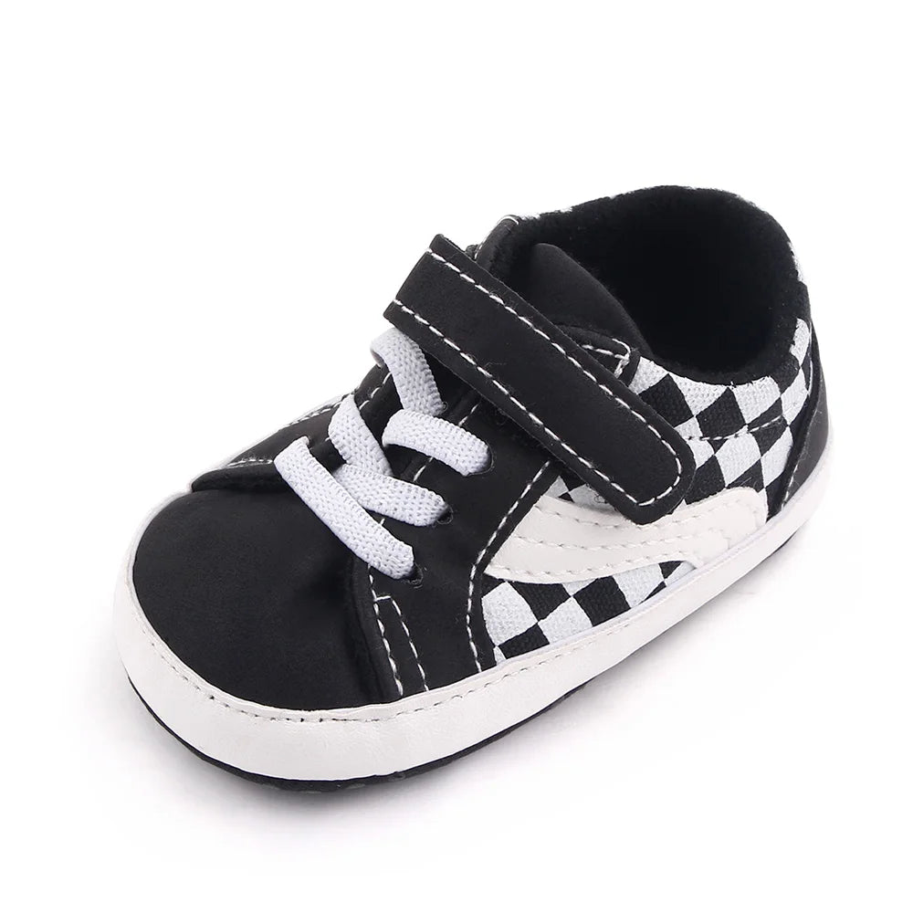 Unisex Baby Walking Shoes First Steps 0-18 Months Non Slip Soft Sole Sneakers For Early Walkers