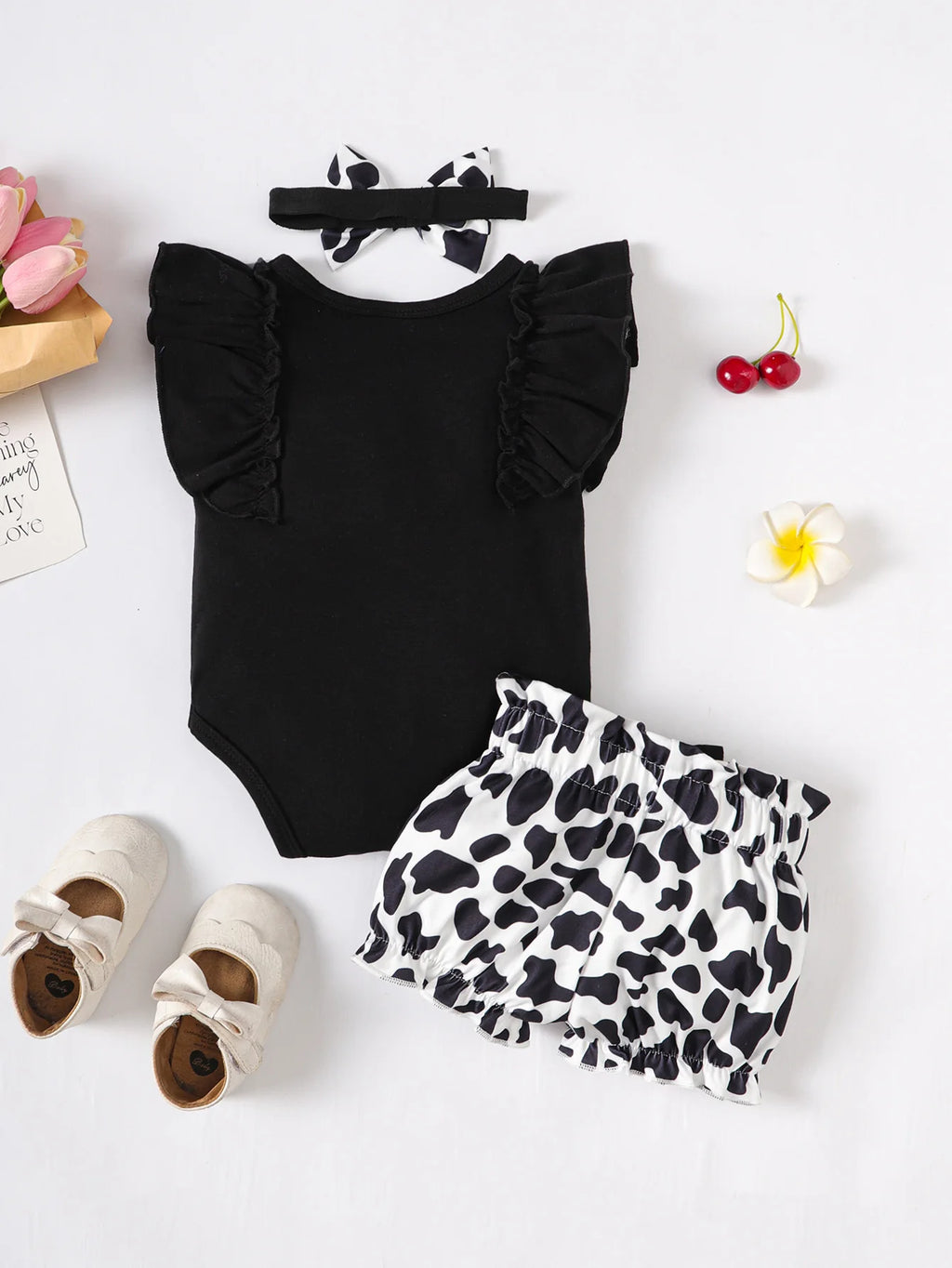 Spring and Summer Baby Newborn Sleeveless Romper Shorts Set with 3-Piece Headwear