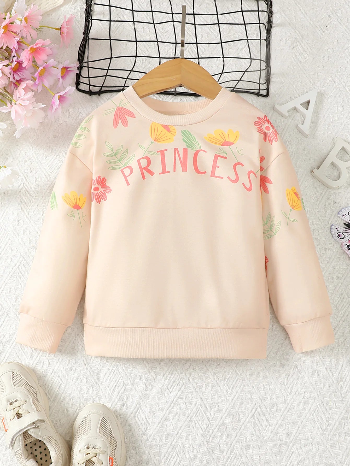 4-7 Year old Girls' Autumn Hoodie Round neck Flower Letter printed Long sleeved Casual Top for Children and Girls' Clothing