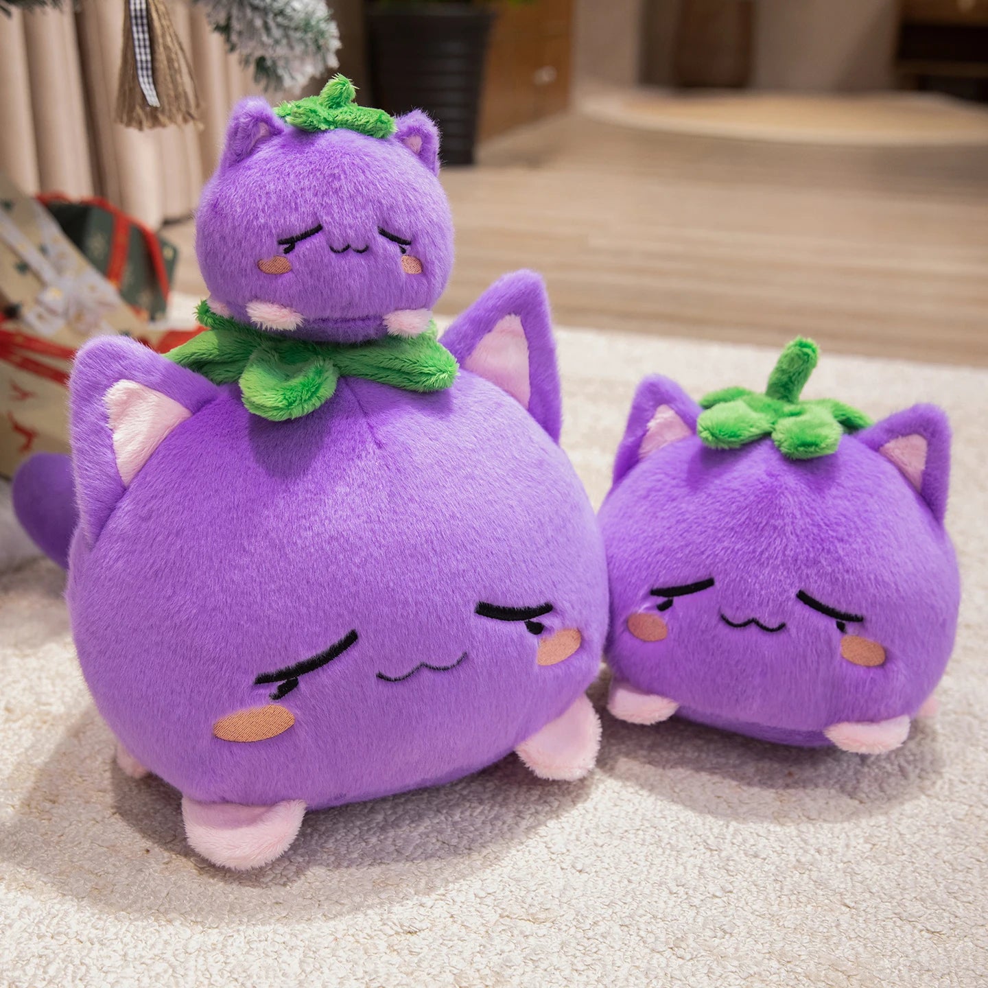 Cute plush stuffed toys, soft dolls, fruit cats, home decor, and children's birthday Christmas gifts