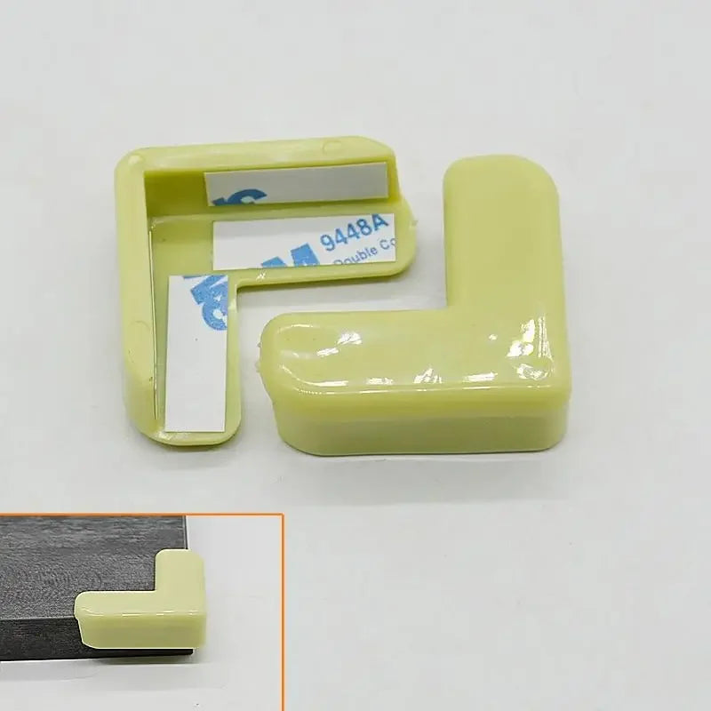Table Corner Guards 4x4cm Anti Collision Edge Protectors 4 Pcs PVC Cushion for Desk Baby Safety