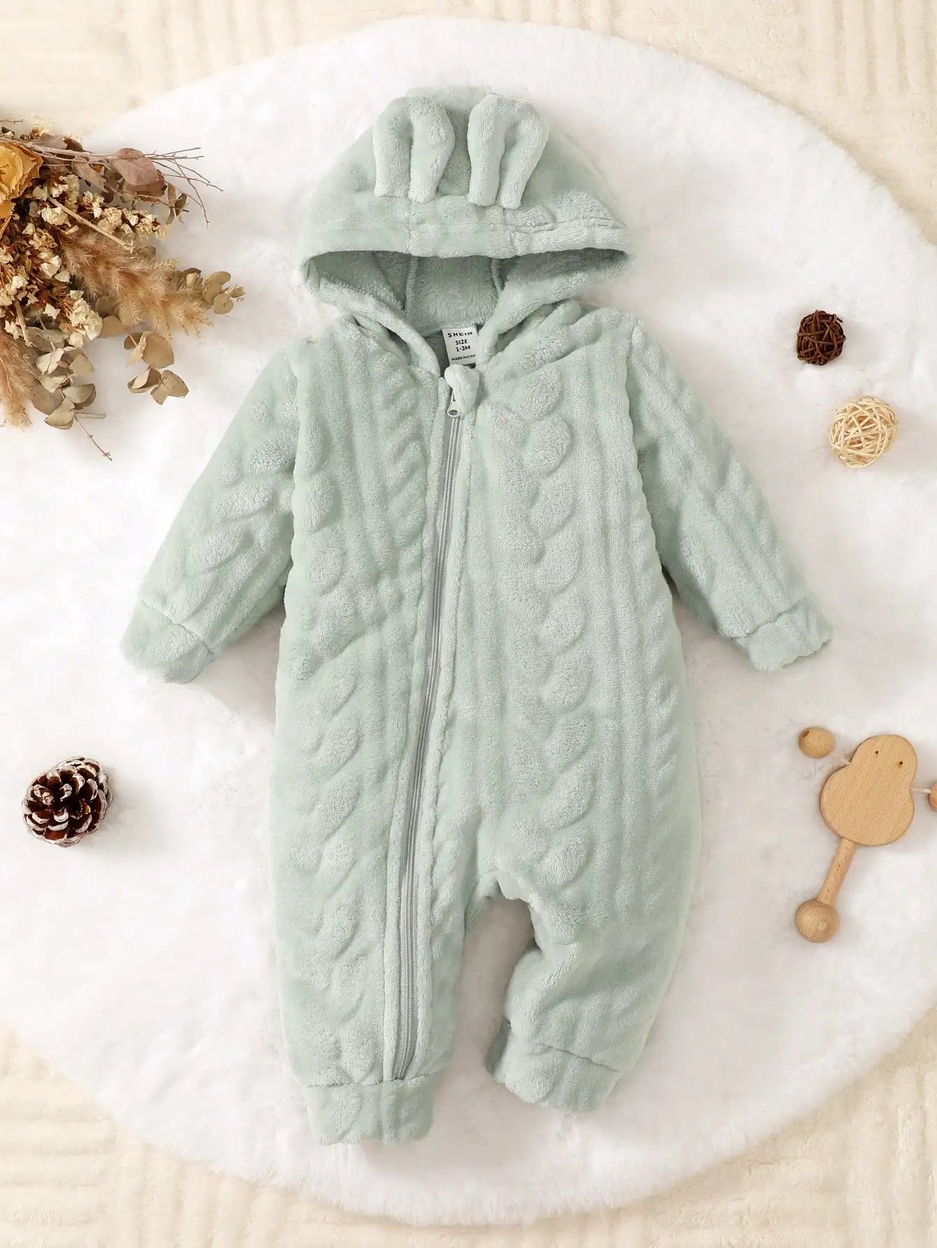 Newborn Baby Boy Autumn and winter Plush Jumpsuit Hooded Long sleeved Zipper Jumpsuit suitable for Male babies aged 0-18 Months