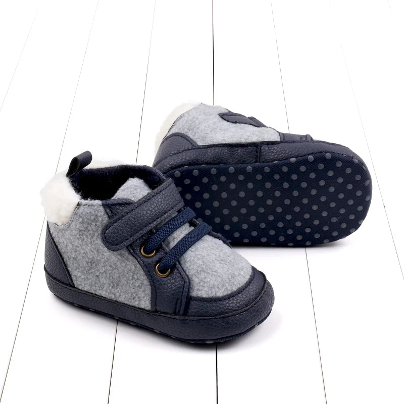 2025 Year New High-Top Trendy Fuzzy Shoes With Soft Rubber Sole Baby Shoes Baby Size Shoes Toddler Shoes Casual Walking Shoes