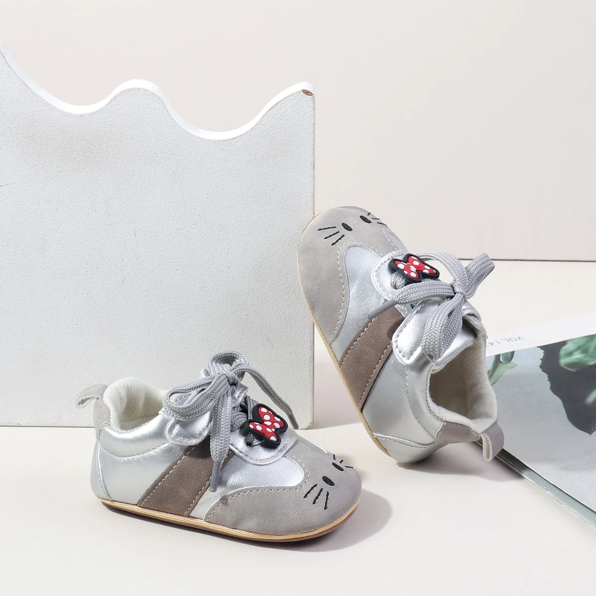 New Design Baby Girls First Walking Toddler Shoes Spring And Autumn Baby Indoor Outdoor Sneaker With High Quality PU Leather