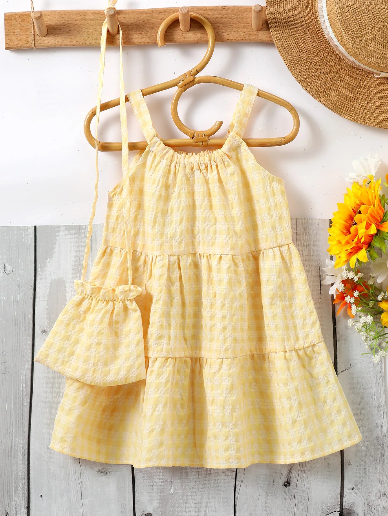 Baby girl Summer Dress Yellow Checkered Patchwork Dress Mini bag, Two pieces suitable for Cute Female Babies aged 0-24 Months