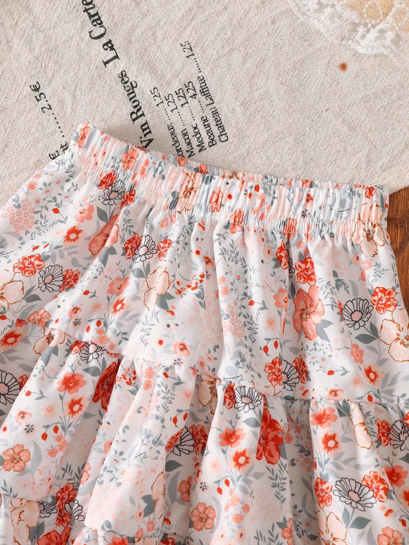 2Pcs Summer Girls' Set Bow Vest Top+Small Floral Half Skirt Set 4-7 Year Old Girls' Vacation Leisure Set Children's clothing