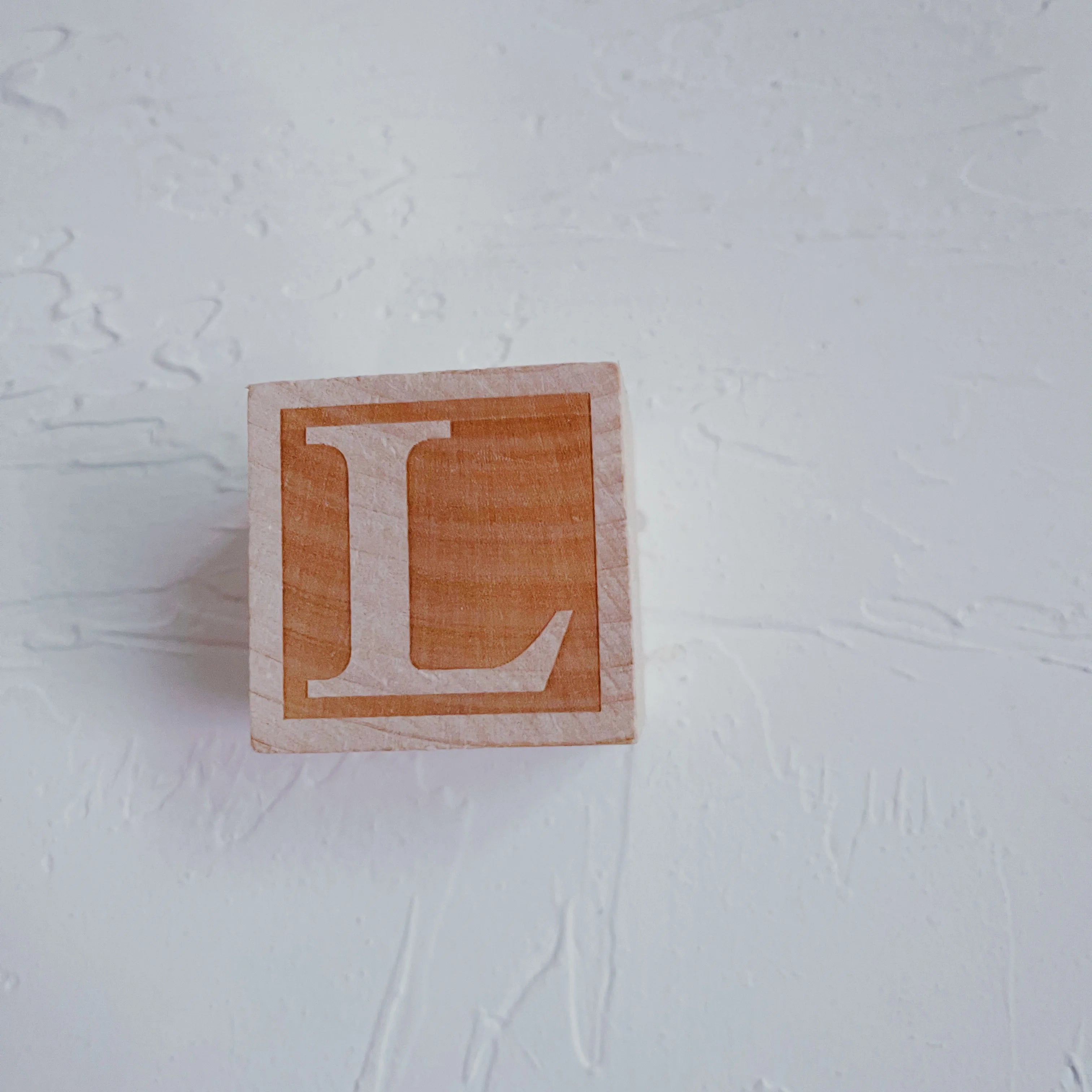 Wooden Alphabet Ornaments AtoZ for Custom Names Nordic Style 26 Letter Set for Home Decor Crafts and Photography Props