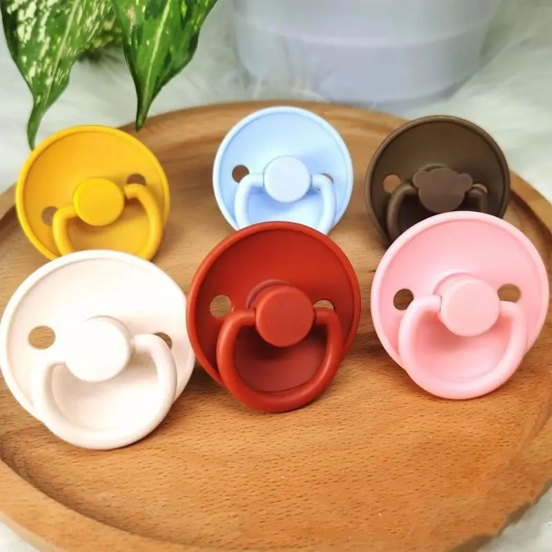 Baby Silicone Pacifier Soother BPA 6-18 Months Old for Baby Girls Boys Sleepy Outdoor Dummy Pacifier