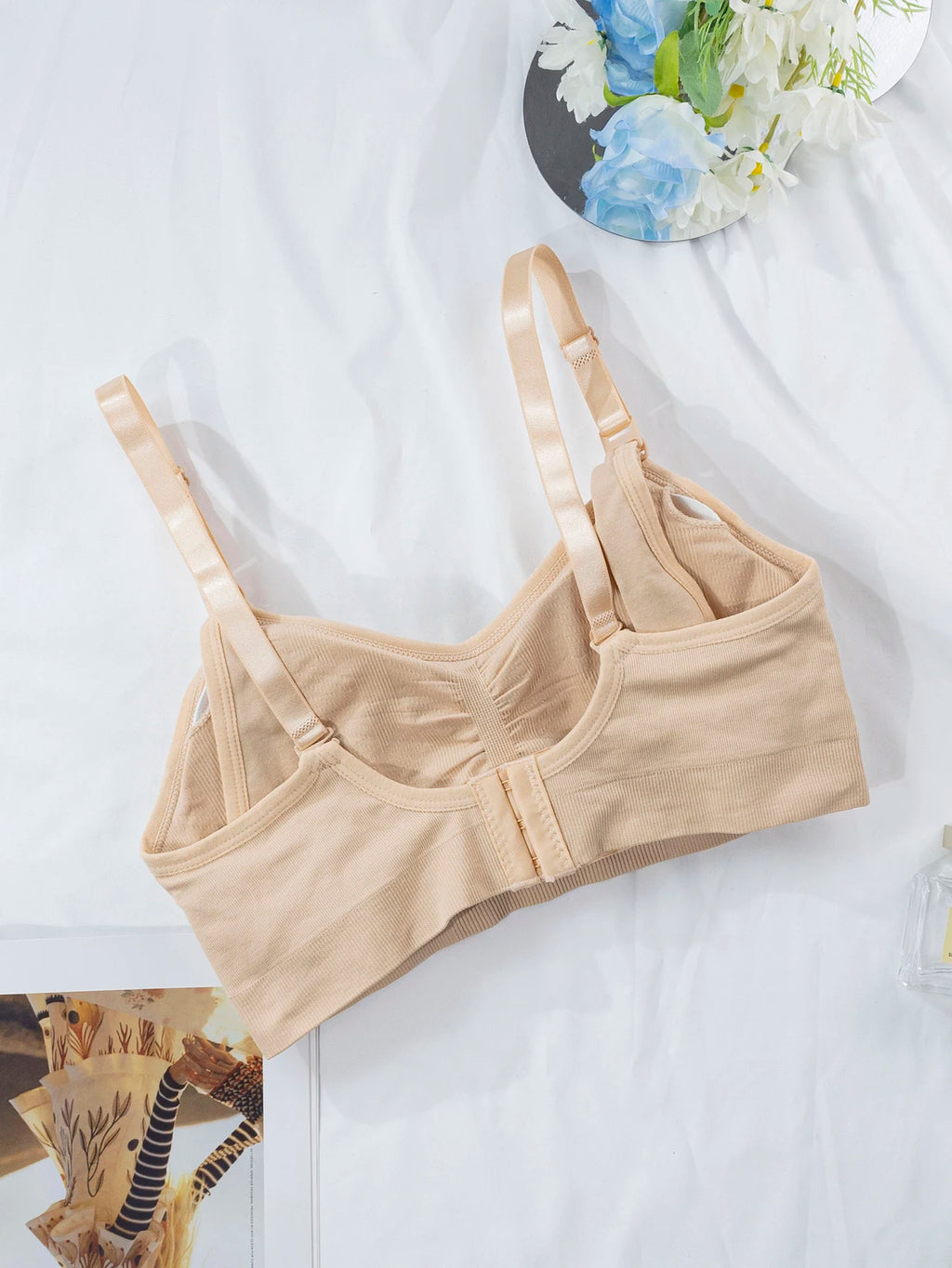Single Piece Solid Color Front-Opening Buckle-Free Nursing Bra