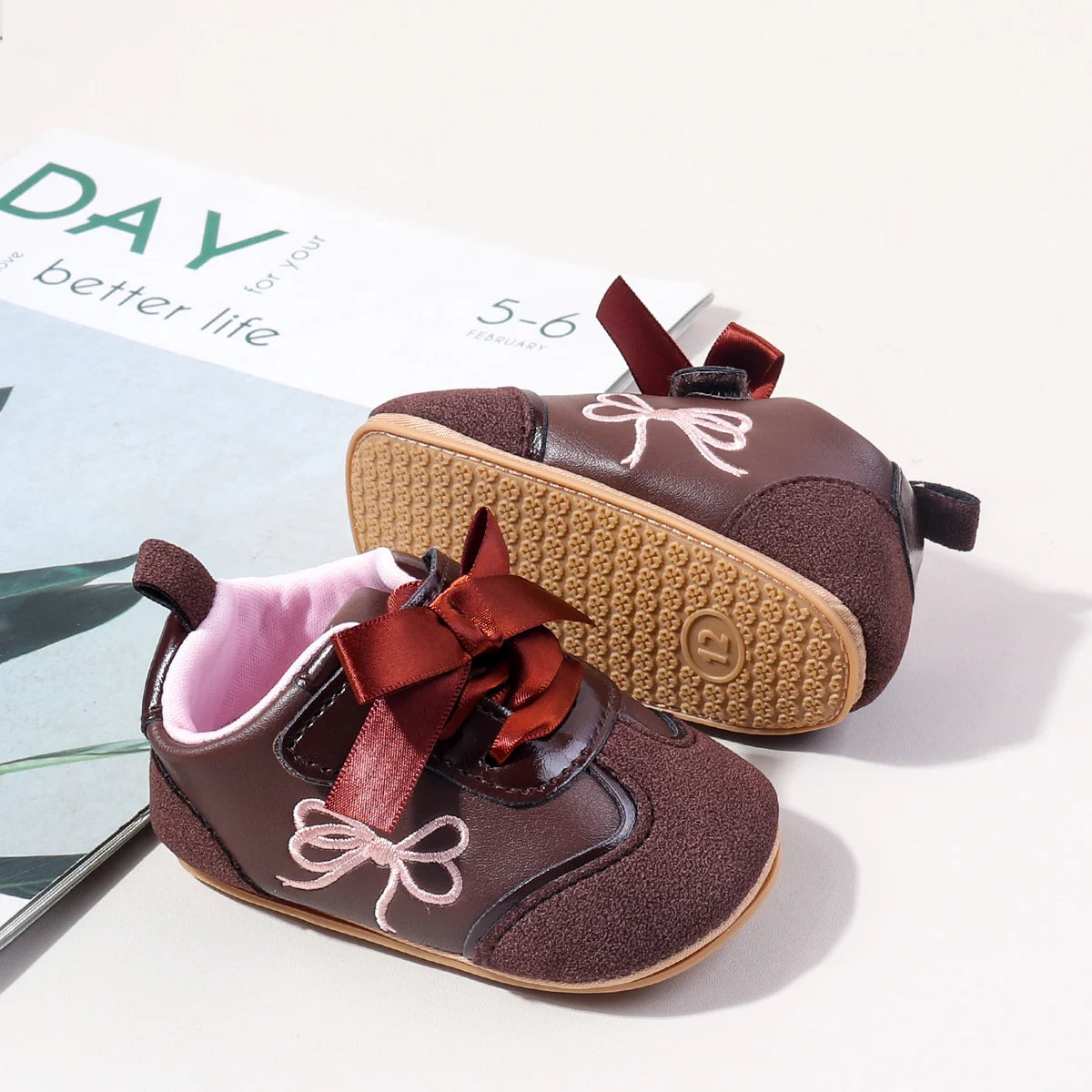 Baby shoes Spring and Summer 2025 Boys&Girls' toddler shoes for children aged 0-1 years Soft sole Pre-walking shoes for infants