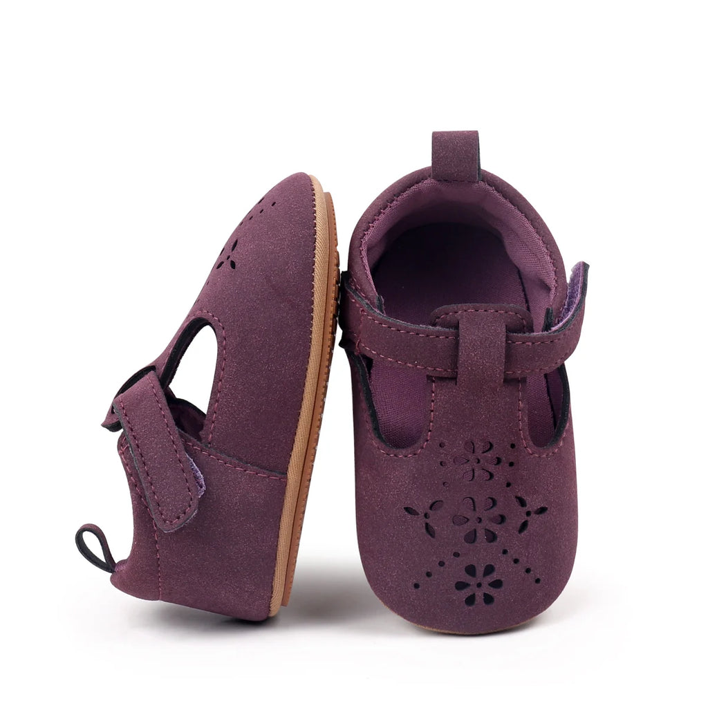 Baby Shoes For Boys And Girls, New Style, 0-1 Year Old, Hollow Out Rubber Sole, Anti-slip And Breathable Learning