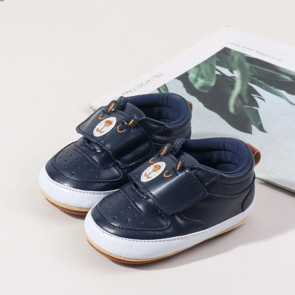 Spring and Autumn 2025 New Style Boys' Sports Shoes Baby Shoes for Girls Casual Board Shoes for Girls White Sneakers for Babies