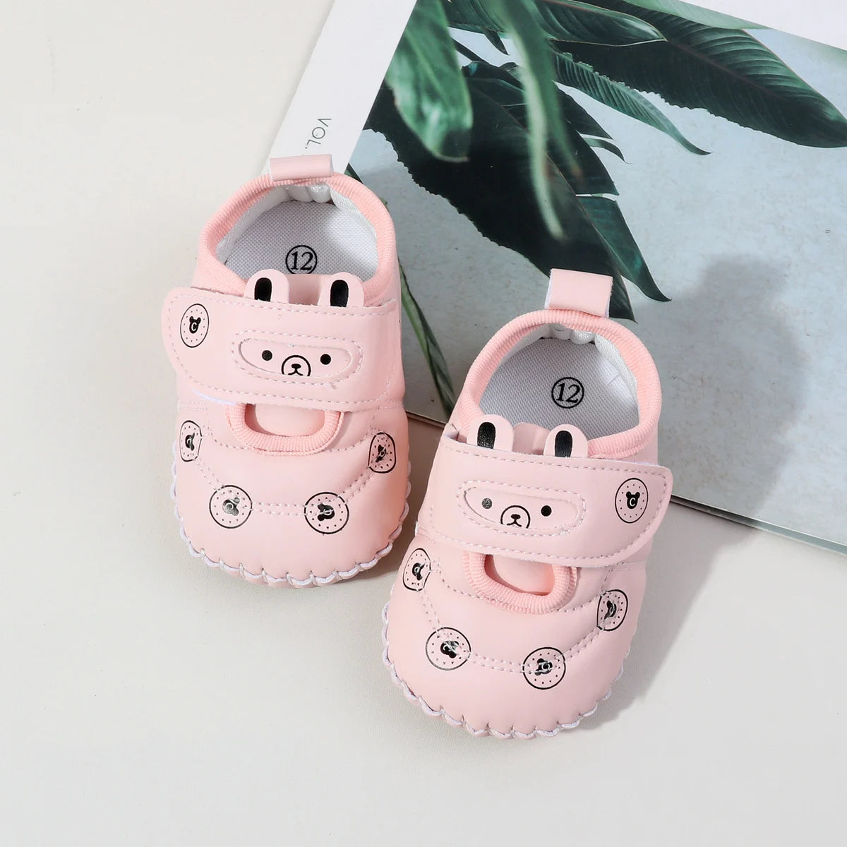 Spring And Autumn Baby Boy's And Girl's First Walking Toddler Shoes 0-18 Months Baby Unisex Sneaker Hook-loop Design