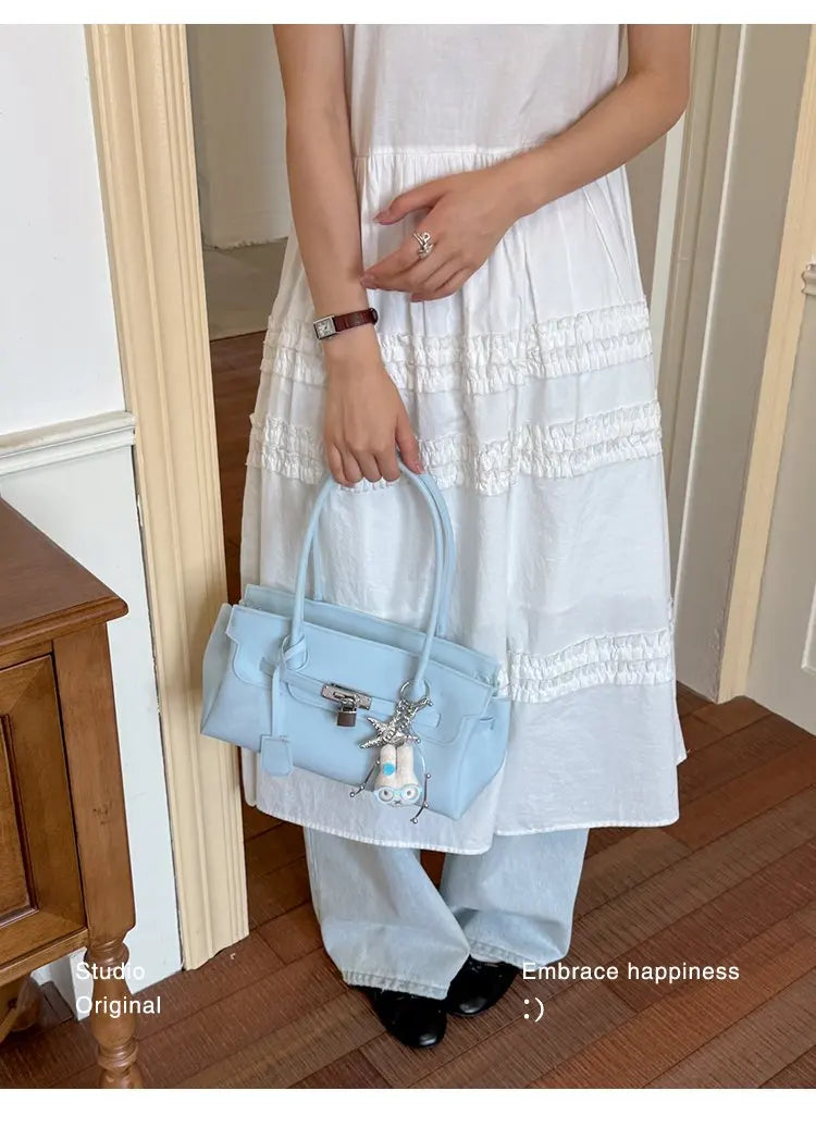 Vintage Luxury Diaper Bag: Elegant Crossbody Handbag For Women With Designer Letter Logo And Large Capacity Messenger Tote