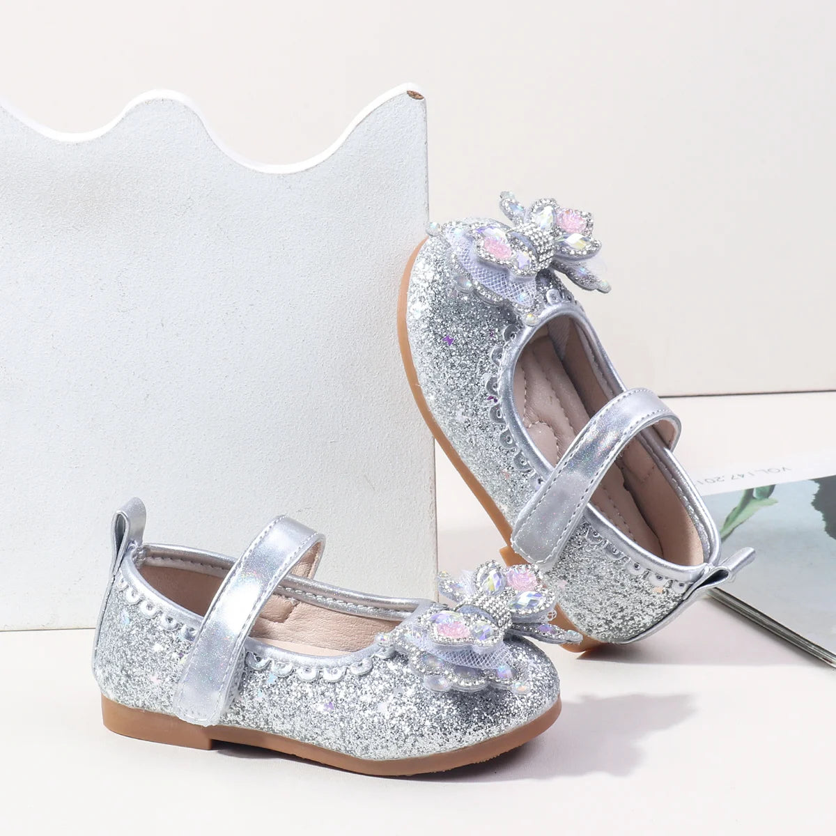 2025 Spring Bling-bling New Baby Girls' Crystal Princess Shoes For 0-3Y High Quality Soft TPR Sole Flat Girl's Leather Shoes