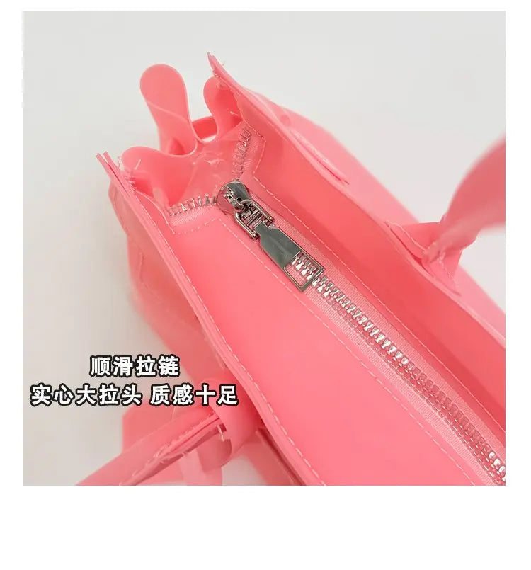 Vintage Luxury Diaper Bag: Elegant Crossbody Handbag For Women With Designer Letter Logo And Large Capacity Messenger Tote