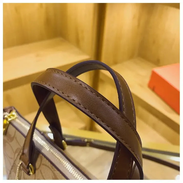 Vintage Original Textured Diaper Bag Square Satchel Women Luxury Purse Handbag Messenger Elegant Classic