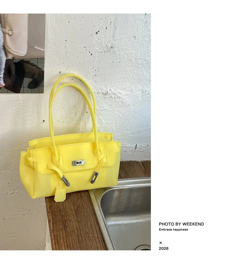 Vintage Luxury Diaper Bag: Elegant Crossbody Handbag For Women With Designer Letter Logo And Large Capacity Messenger Tote