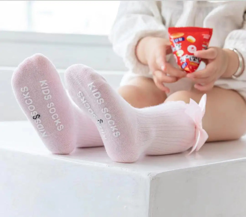 Red Bow Tie Knee High Tube Socks Girls