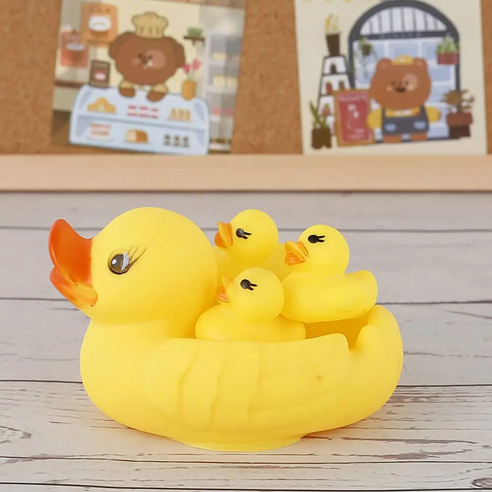 4pcs Rubber Duck Family Squeak Ducks Baby Shower Toy Float Bathtub Yellow Duck Toy Gift for Toddlers Boys Girls Kids Birthday