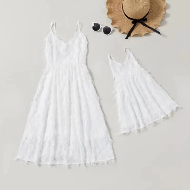 Family Matching Outfits Dresses Summer Mother Daughter Dress Fashion Girl Mom Daughter Suspender Backless Beach Clothes