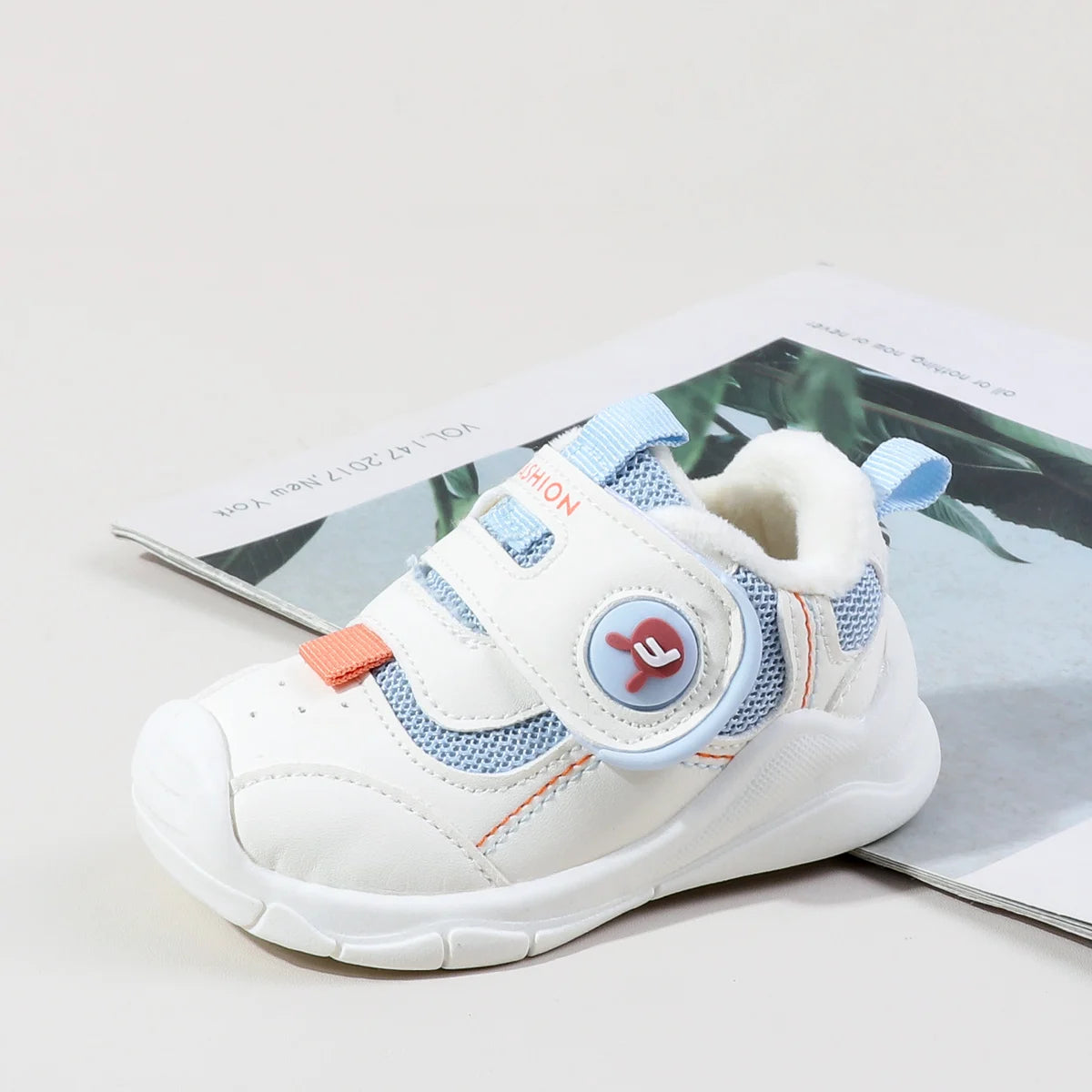 New Design Baby Toddler Shoes First Walking Non Slip TPR Sole Model 0to3Y Winter Indoor Outdoor