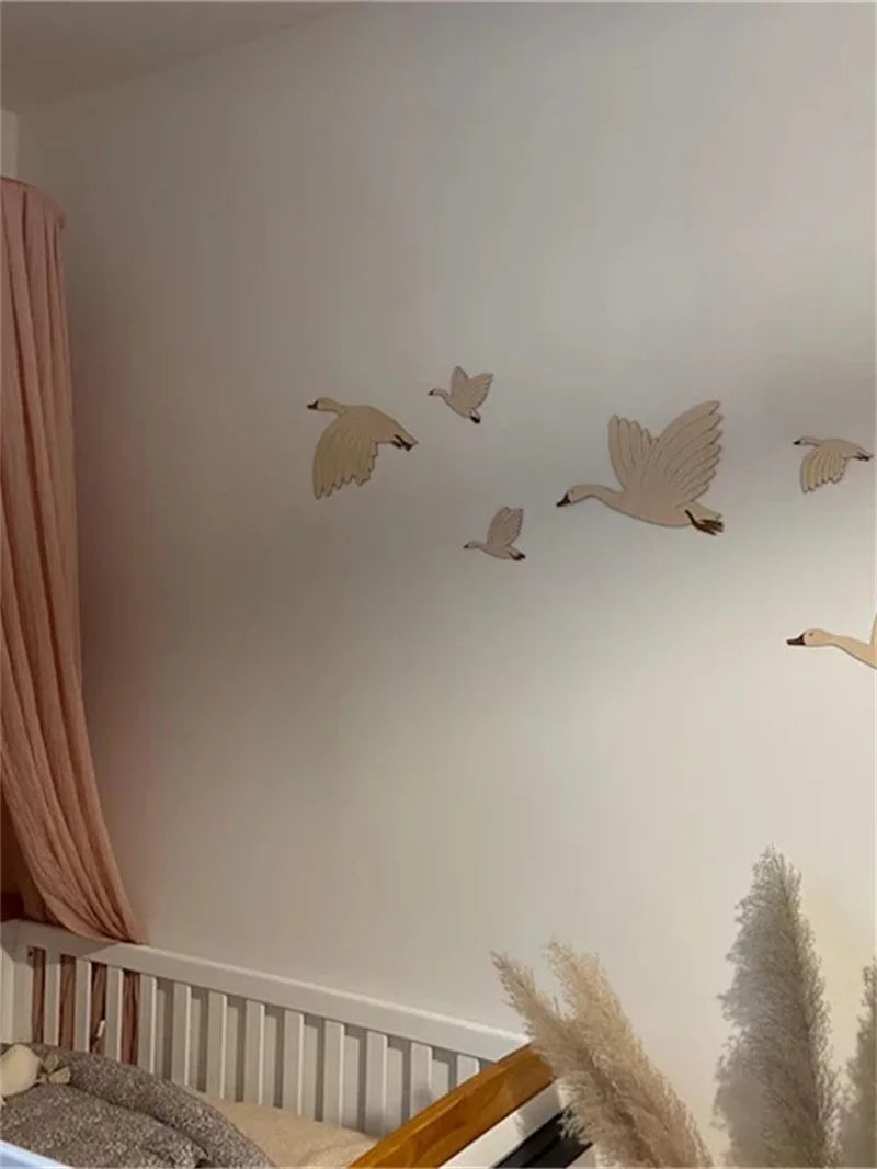 6Pcs/Set Ins Scandinavian Style Wooden Group of Flying Goose Mural Niche Can Be Pasted into the Wall to Cover up Ugliness with Retro Inspiration Wooden Goose Home Background Wall Decoration Nursery Wall Decoration Natural Sty
