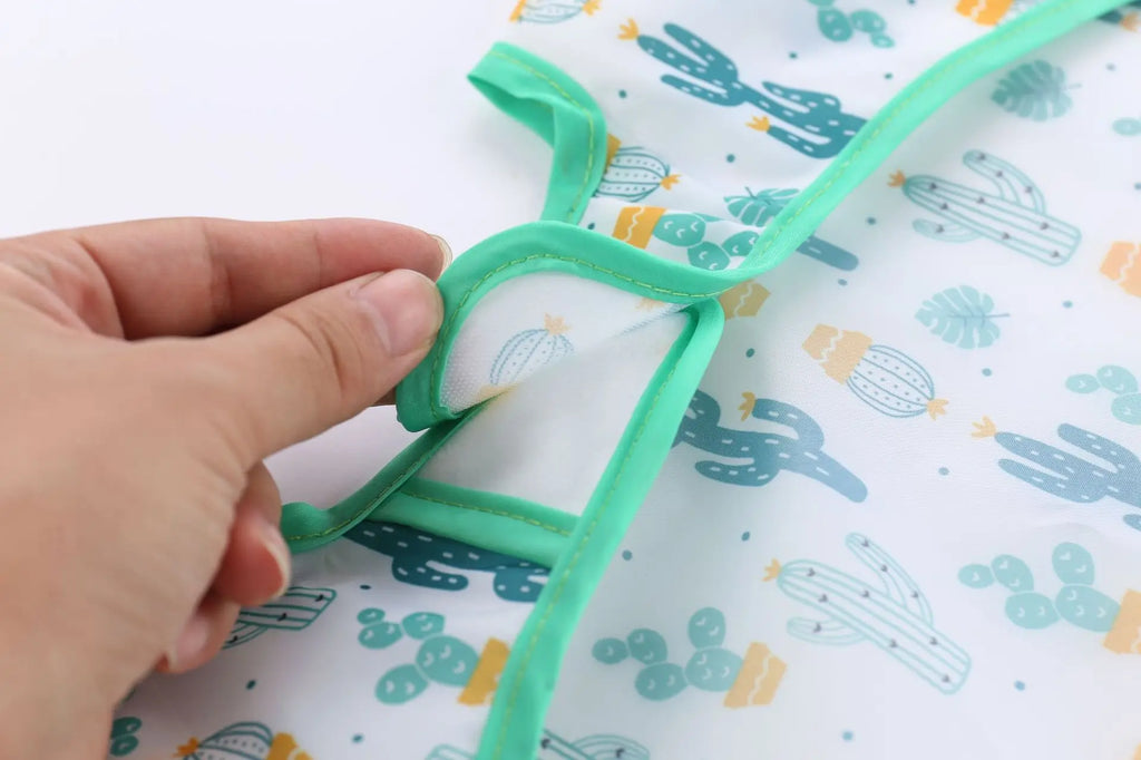 2025New Cute Baby Bibs Children Baby Stuff Toddler Waterproof Long Sleeve Art Smock Feeding Bib Apron for Kids 0-6 Years
