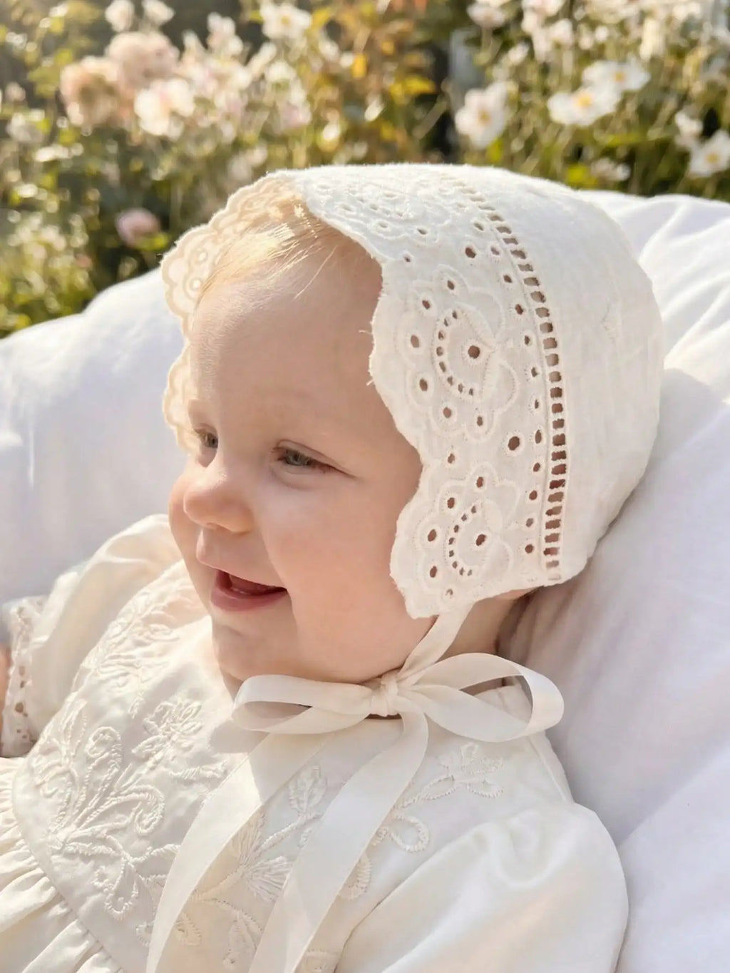 1Pc Retro Court Style Beige Embroidery Lace Baby Hat Soft Floral Bonnet For Newborn Girls 0-3/3-6 Months