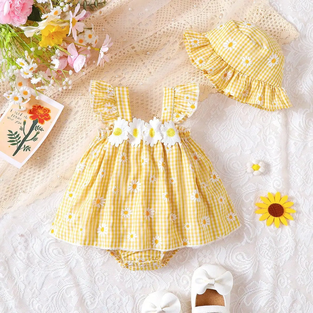 Summer Thin Casual Comfortable Cute Baby Girl Outfit Baby Girl Dress with Plaid Daisy Pattern Ruffle Strap Romper Dress + Hat Set