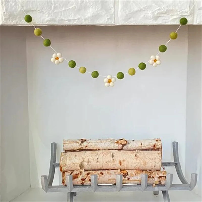 Nordic Style Pure Wool Ball Ins Handmade Felt Daisy Wreath Green/Pink Bohemian Home Room Nursery Decoration Daisy Garland Decoration