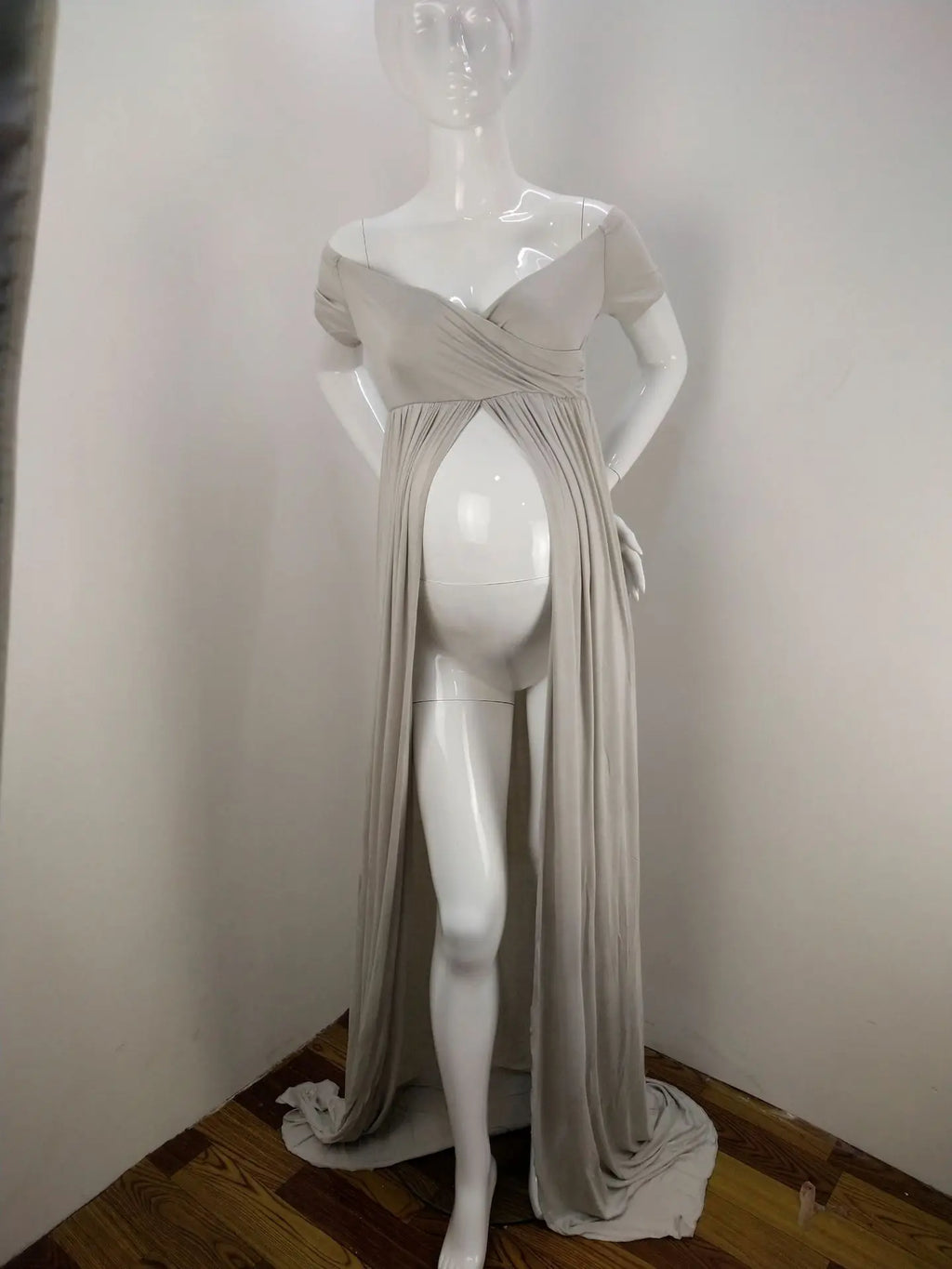 Maternity Drees
