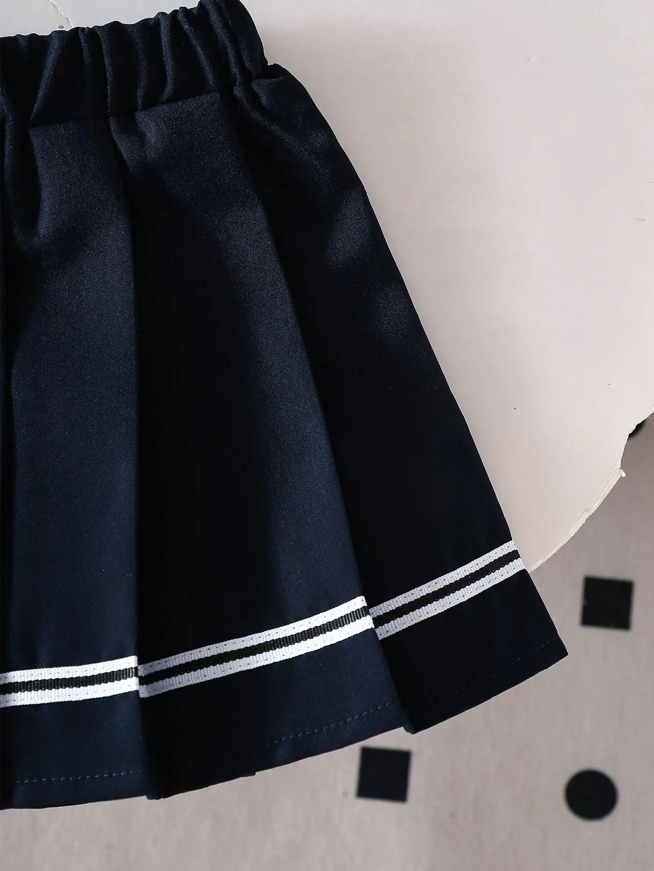 Two piece set of baby girl heart embroidered POLO collar sleeveless top and woven casual pleated short skirt with sweet and cool