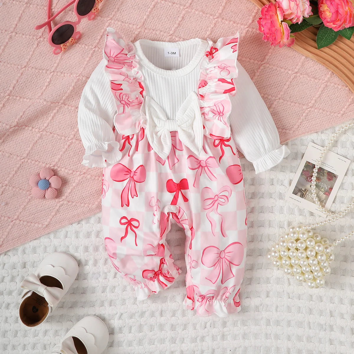 Newborn Baby girl Bodysuit Ruffled edges Bow print Bodysuit for 0-18 Months Cute Baby girl Spring and Autumn Crawling Clothes