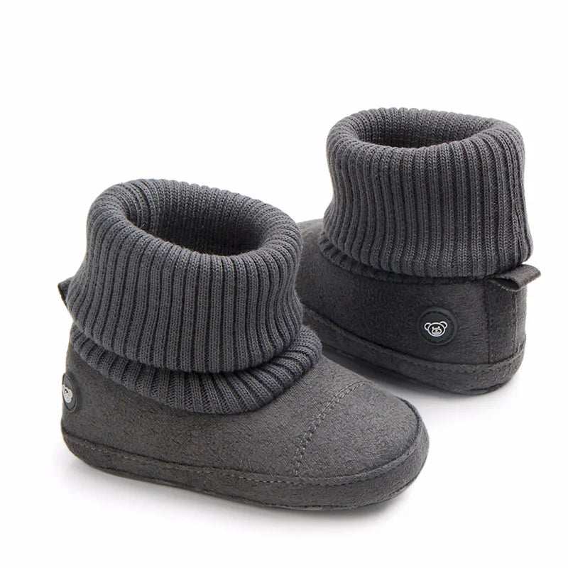 2024 New Fashion Baby Boots Soft Cotton Warm and Comfortable Classcial Style for Baby Boys and Girls 0-18 Months D0757 D0750