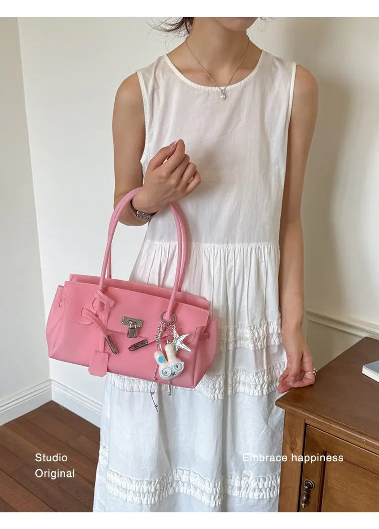 Vintage Luxury Diaper Bag: Elegant Crossbody Handbag For Women With Designer Letter Logo And Large Capacity Messenger Tote