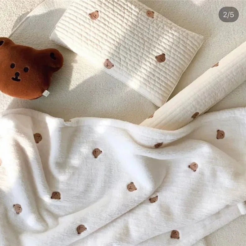 Embroidered Bear Baby Blanket Infant Coral Fleece Wrap Swaddle Blanket Warm Blanket For Newborn Outdoor Stroller Cover Blanket