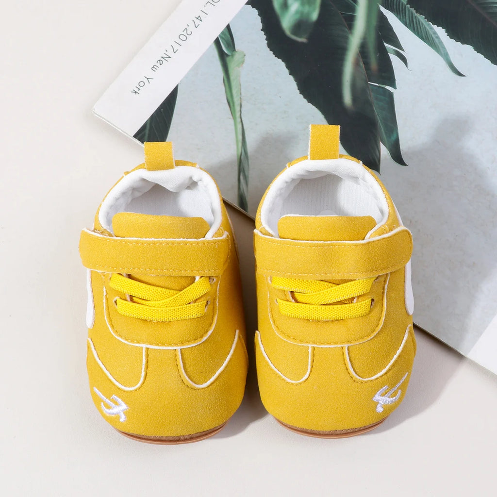 Hot Selling Baby Unisex First Walking Toddler Shoes For 0-18 Months Fashion Design Three Colors High Quality Baby Sneaker