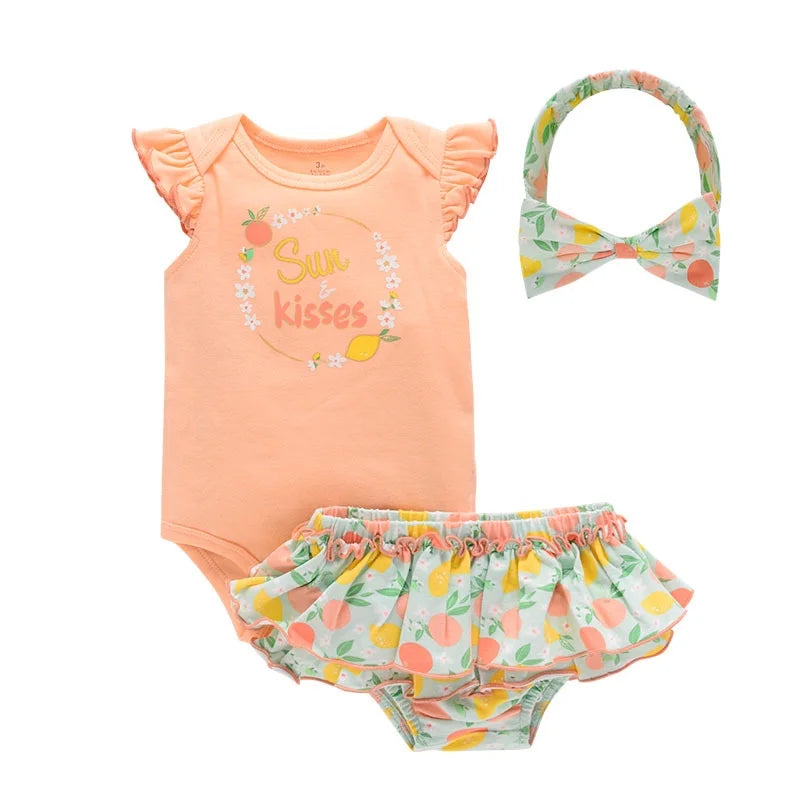 Cute Fashion 3-Piece Baby Girl Clothing Set For Newborn Bodysuits Short Pants Hairband
