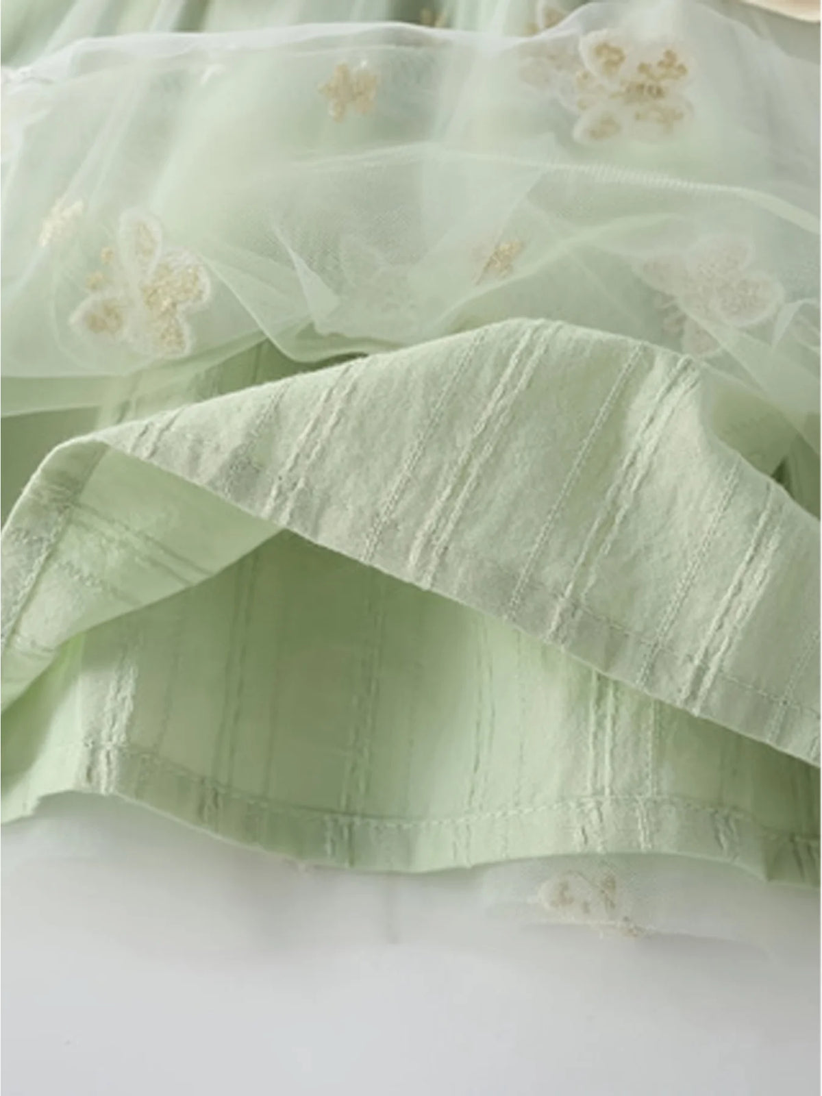 Baby girl bow green flying sleeve mesh fresh girl suspender princess dress two-piece set spring and summer dress