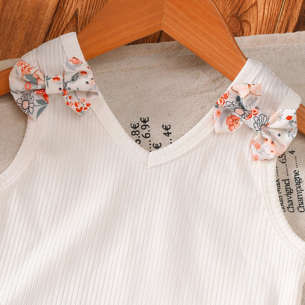 2Pcs Summer Girls' Set Bow Vest Top+Small Floral Half Skirt Set 4-7 Year Old Girls' Vacation Leisure Set Children's clothing