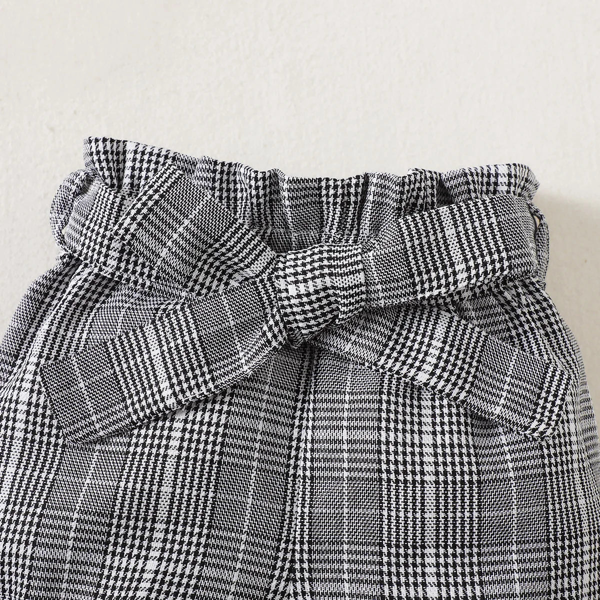 2pcs  Baby Girl Polka Dot Short Sleeve Bodysuit+ Plaid Shorts Summer Set for Cute Baby Girls aged 0-18 Months Daily Dressing