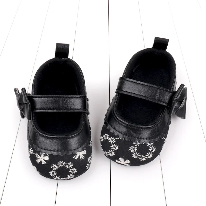 2025 Fashion Baby Shoes Soft Cotton and PU Newborn Toddler Prewalking Sneaker Cute Butterful Bow For 0-18M Baby Princess Shoes