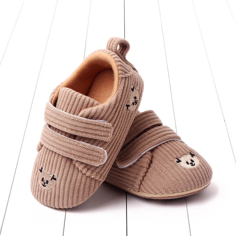2025 Boys Girls Shoes With Anti-Slip Properties Featuring Cartoon Trendy Designs Suitable For Infants for Learning to Walk