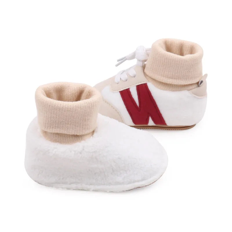 Baby Sock Shos Autumn and Winter Baby Girls Boys Ankle-covered Style 0-1 Year Old Anti Slip Fashion Design Newborn Infant Shoes
