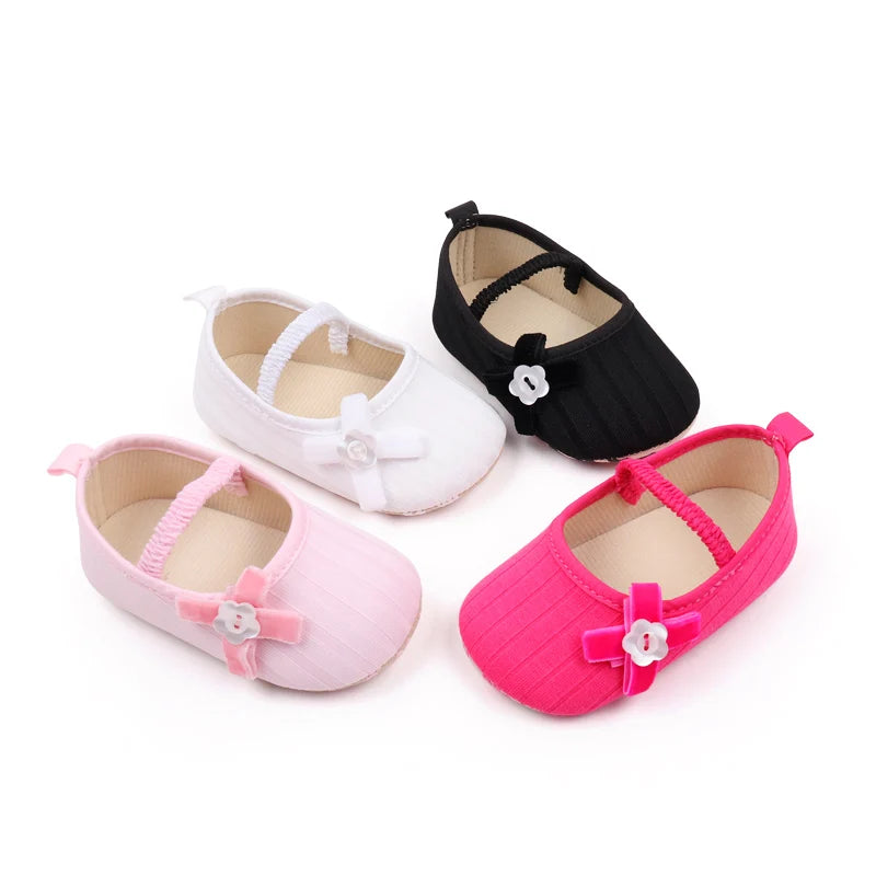 2025 Spring And Autumn Baby Girls First Walking Indoor Outdoor Toddler Shoes With Cute Design Soft And Comfortable Sole For 0-18