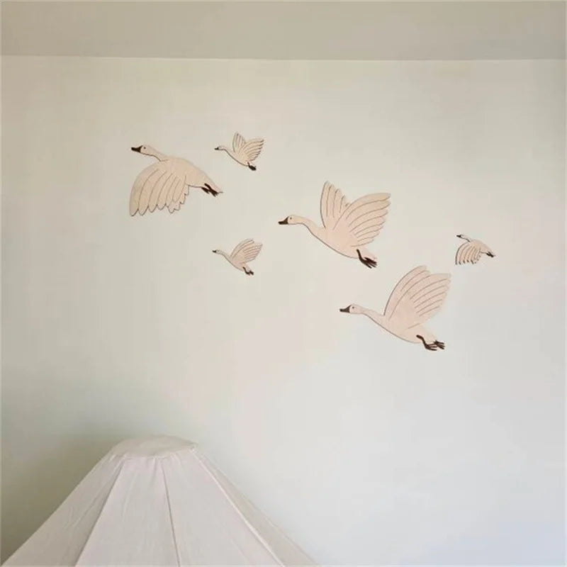 6Pcs/Set Ins Scandinavian Style Wooden Group of Flying Goose Mural Niche Can Be Pasted into the Wall to Cover up Ugliness with Retro Inspiration Wooden Goose Home Background Wall Decoration Nursery Wall Decoration Natural Sty