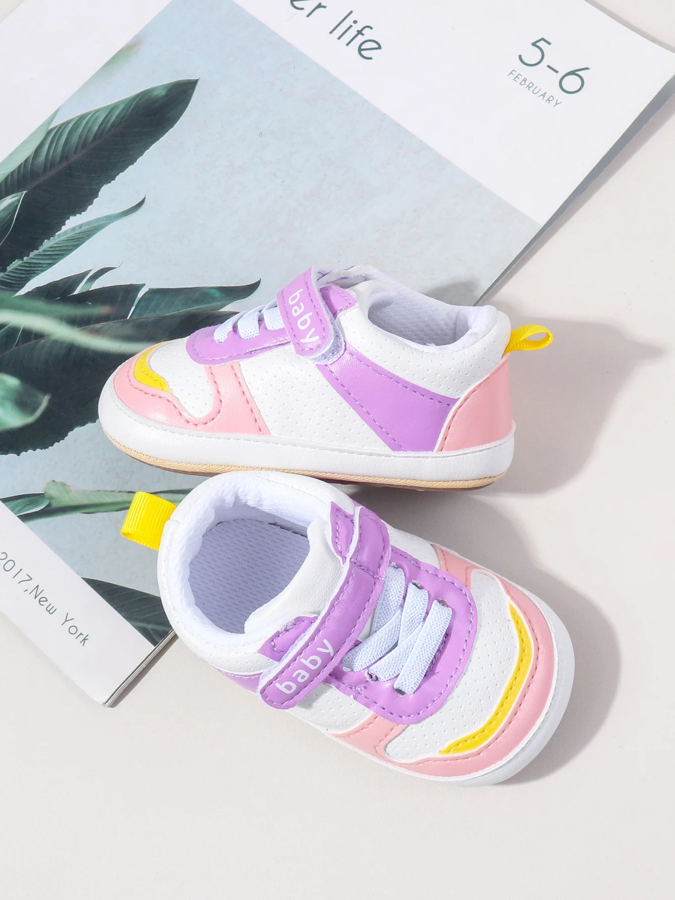 Hot Selling Newborn Baby Boys And Girls First Walking Causal Shoes Outdoor Anti Slip TPR Soles For Baby Unisex Toddler Shoes